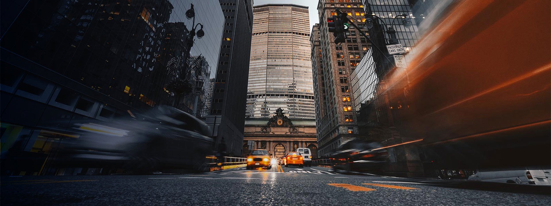 traffic in the city